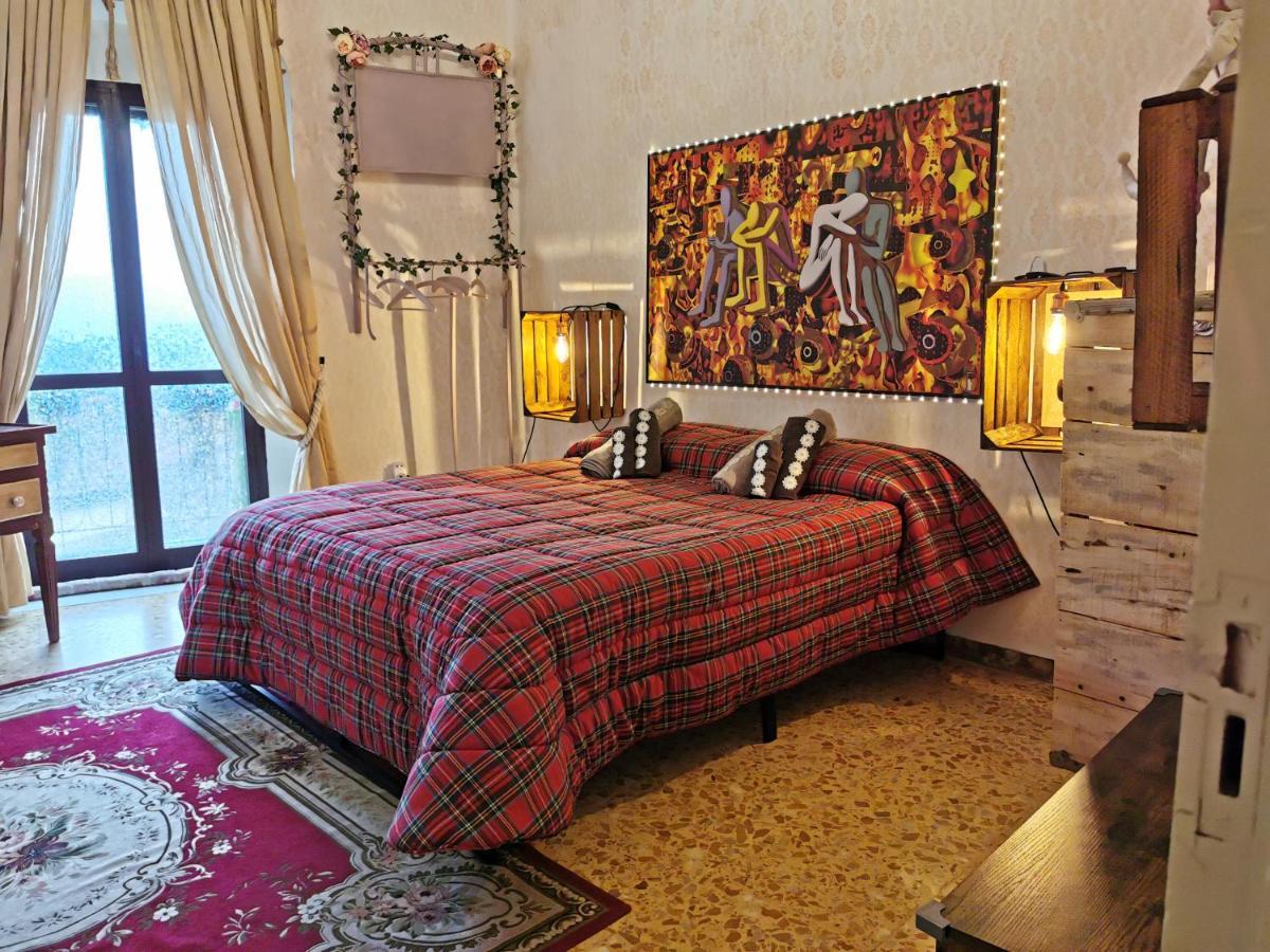 Casa D'Arte Vintage L&B - 170Metri Da Pepe In Grani Apartment Caiazzo ภายนอก รูปภาพ